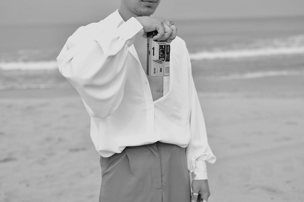 Minimalist Beachwear: Embrace the Return of Effortless Elegance This Summer