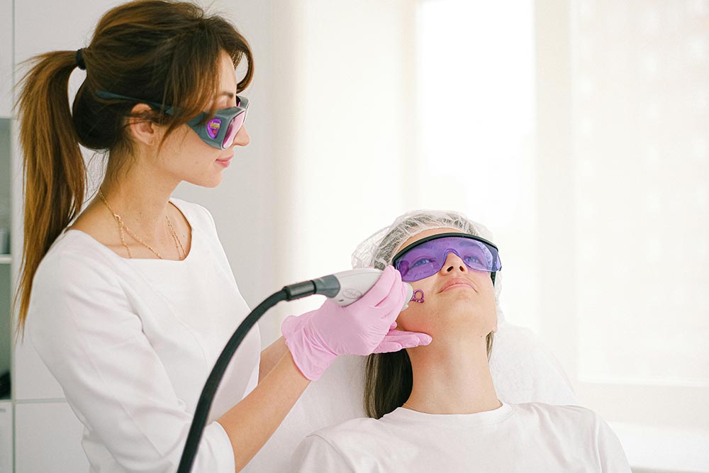 Top 10 Reasons to Enroll in Comprehensive Electrolysis and Laser Program Training